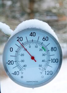 thermometer showing 20 degrees F